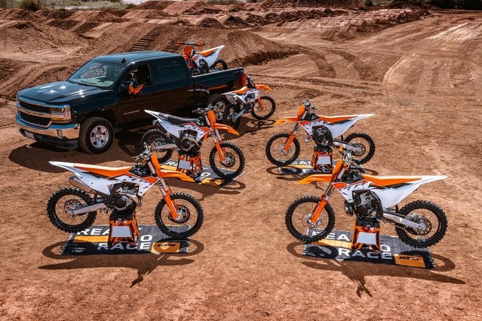 2023 KTM SX and SX-F offroad