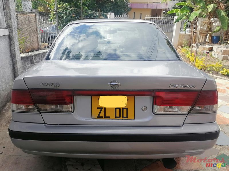 2000 Nissan Sunny in Terre Rouge, Mauritius