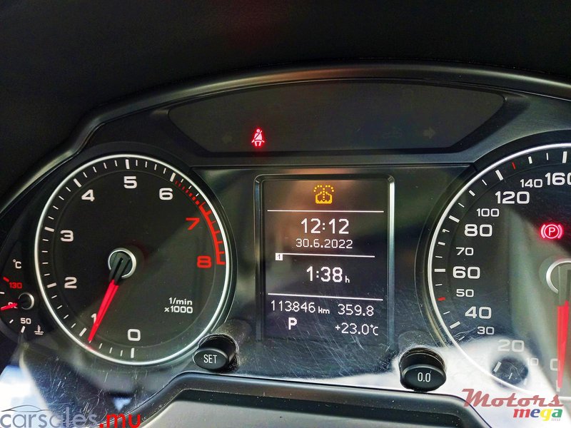 2015 Audi Q5 2.0TFSI en Moka, Maurice - 7