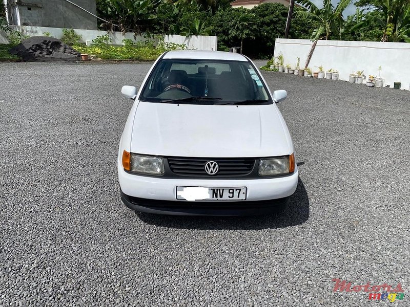 1997 Volkswagen Polo en Roches Noires - Riv du Rempart, Maurice - 7