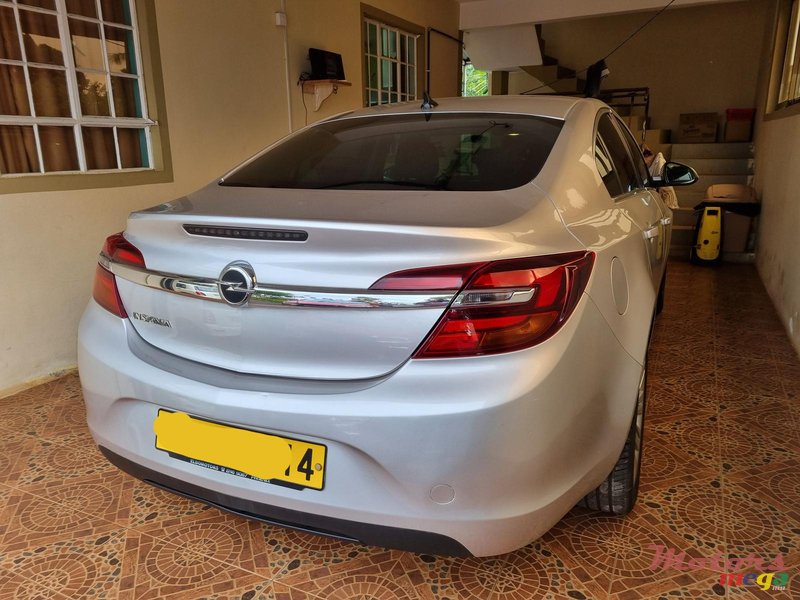 2014 Opel Insignia Urgent Sales in Terre Rouge, Mauritius - 6