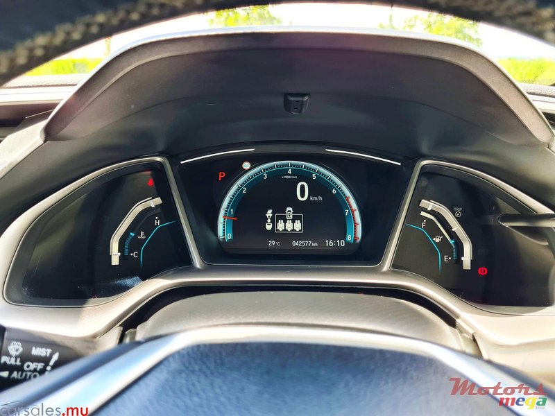 2018 Honda Civic 1.5T en Moka, Maurice - 7
