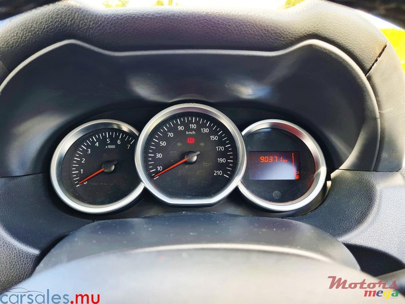 2018 Renault Duster 1.5 dci en Moka, Maurice - 7