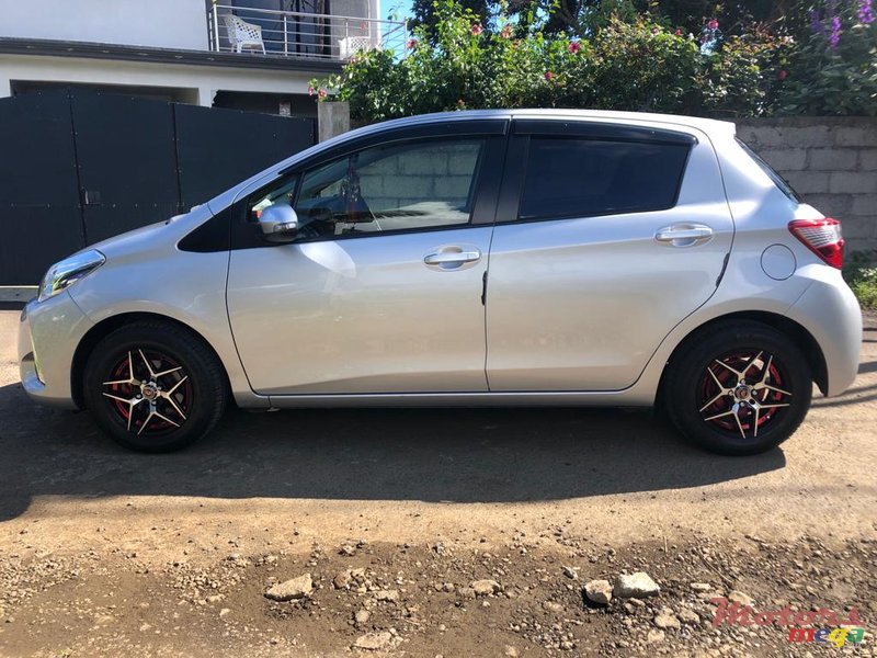 2018 Toyota Vitz en Curepipe, Maurice - 5