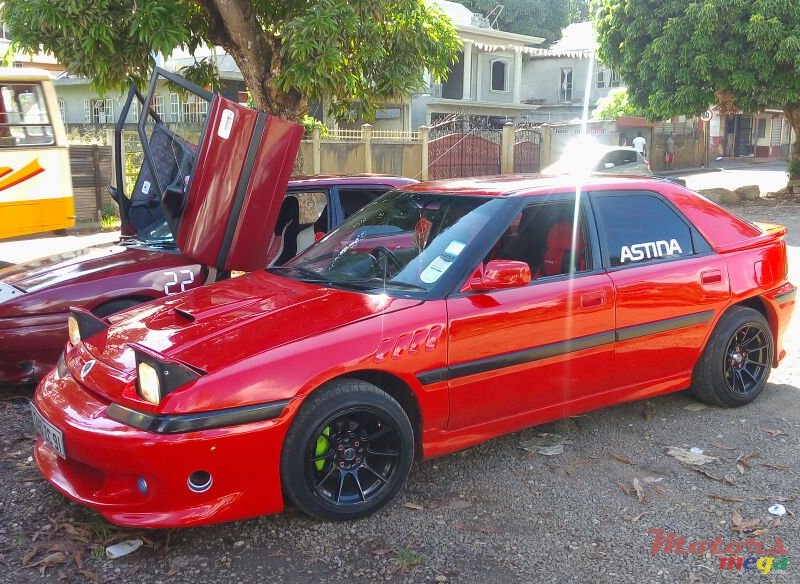 1991' Mazda Astina for sale. Terre Rouge, Mauritius