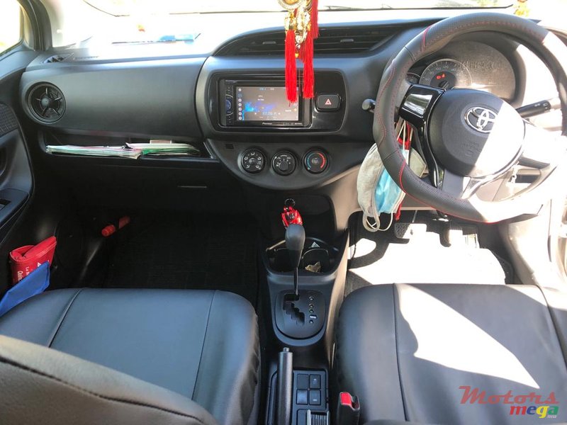2018 Toyota Vitz en Curepipe, Maurice - 4