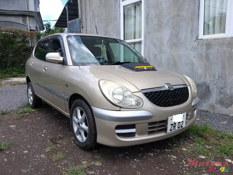 2002 Toyota Starlet Duet in Port Louis, Mauritius