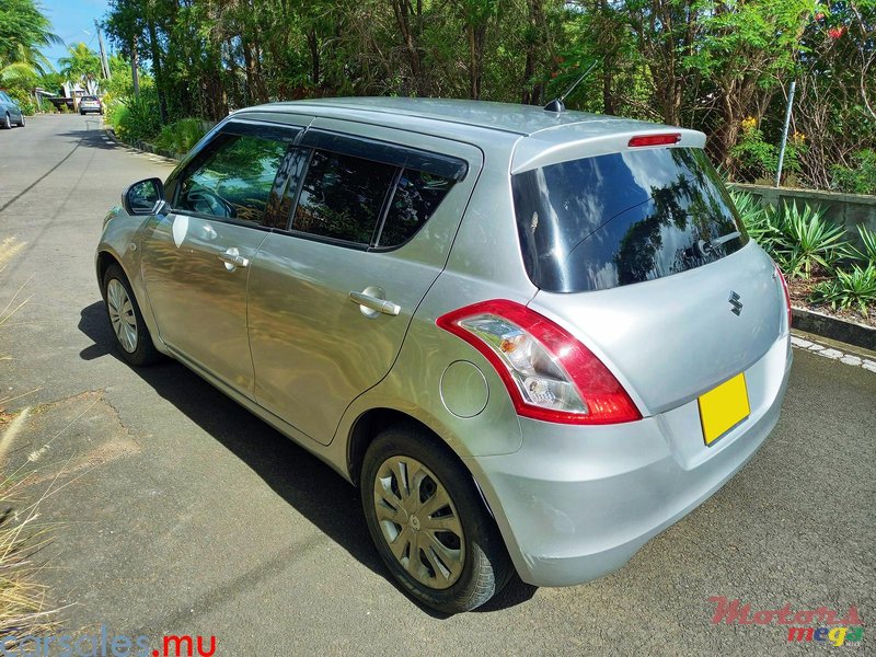 2012 Suzuki Swift in Moka, Mauritius - 3