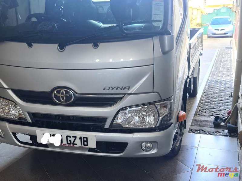 2018 Toyota Dyna in Vacoas-Phoenix, Mauritius - 3