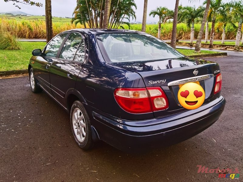 2003 Nissan Sunny N16 in Rose Belle, Mauritius - 4