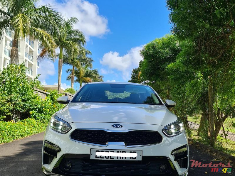 2019 Kia Cerato 1.6 automatic in Vacoas-Phoenix, Mauritius - 6
