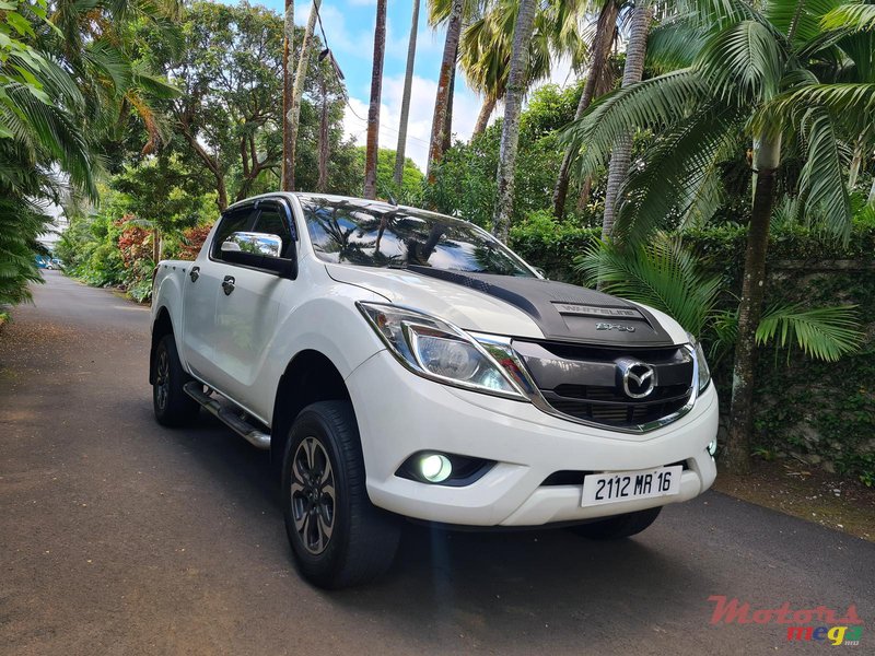 2016 Mazda BT-50 Auto 3.2 in Vacoas-Phoenix, Mauritius