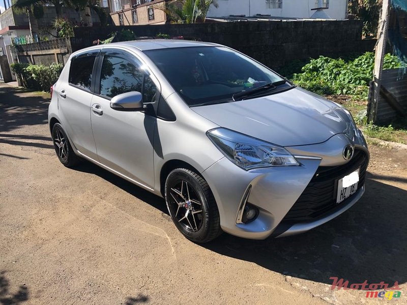 2018 Toyota Vitz en Curepipe, Maurice - 6