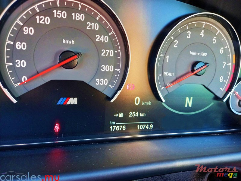 2017 BMW M4 Coupé en Moka, Maurice - 7