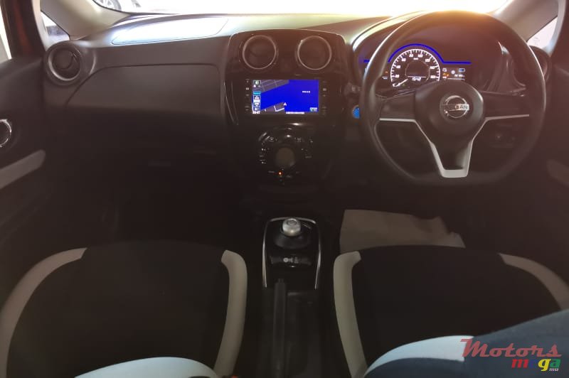 2018 Nissan Note E-power in Curepipe, Mauritius - 4