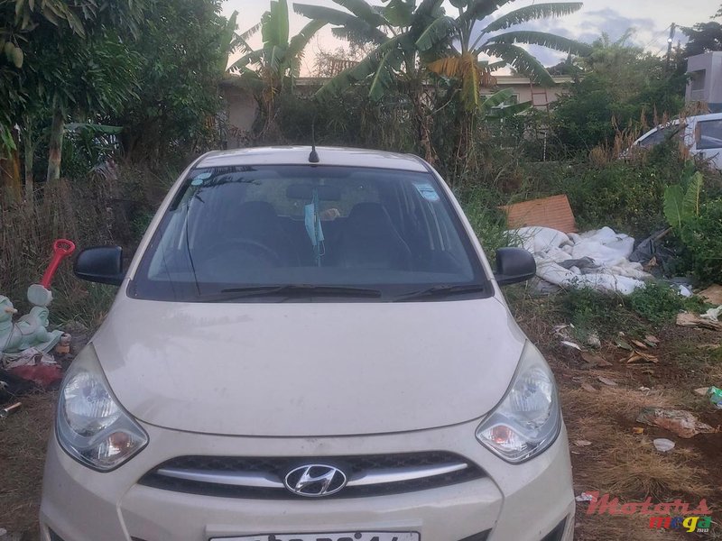 2014 Hyundai i10 in Terre Rouge, Mauritius