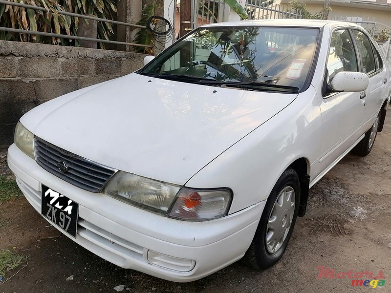 1997 Nissan Sunny in Terre Rouge, Mauritius