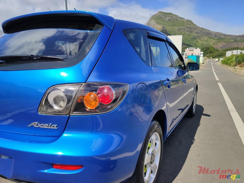 2005 Mazda Axela in Rose Hill - Quatres Bornes, Mauritius - 2