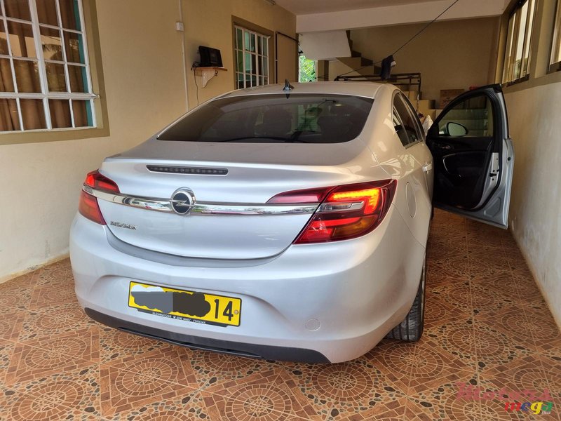 2014 Opel Insignia Urgent Sales in Terre Rouge, Mauritius - 4