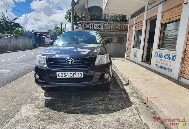 2013 Toyota Hilux in Flacq - Belle Mare, Mauritius