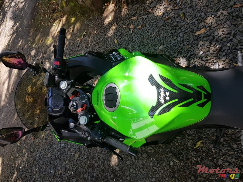 2020 Kawasaki Windshield,Carbon wing,exhaust in Terre Rouge, Mauritius - 4