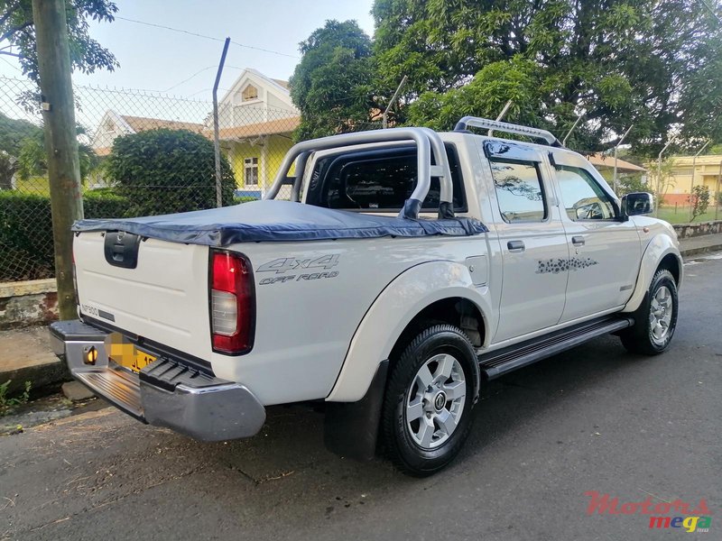 2018 Nissan Hardbody in Port Louis, Mauritius - 4