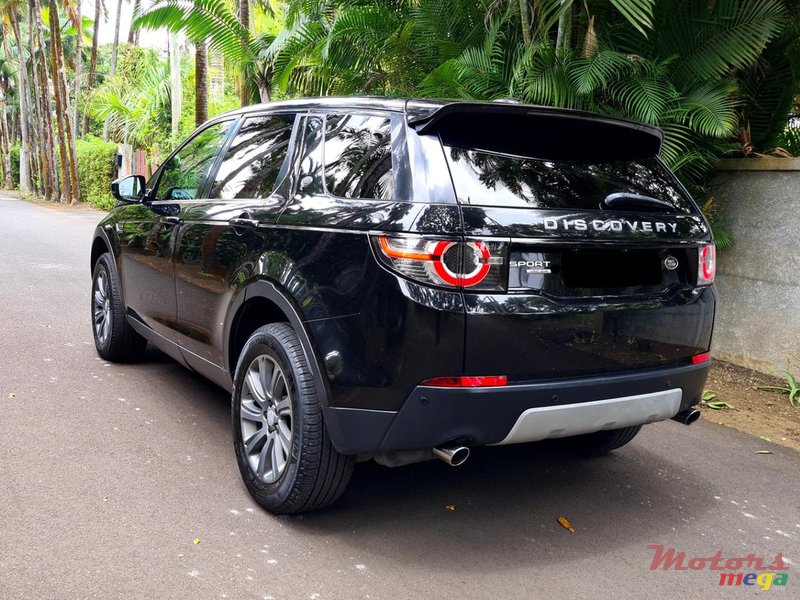 2015 Land Rover Discovery Sport Automatic in Vacoas-Phoenix, Mauritius - 2