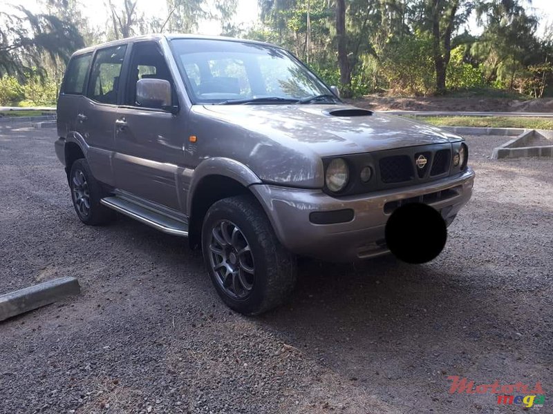 1998 Nissan Terrano in Rose Belle, Mauritius