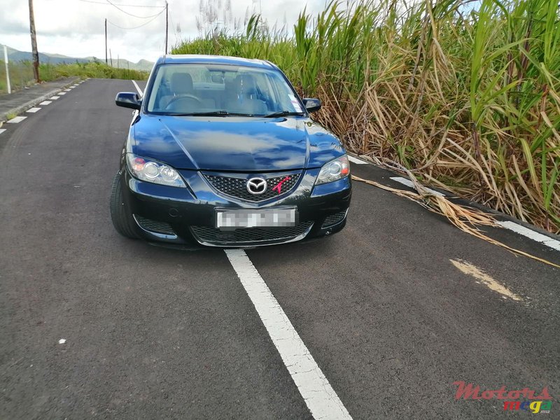 2005 Mazda 3 in Quartier Militaire, Mauritius