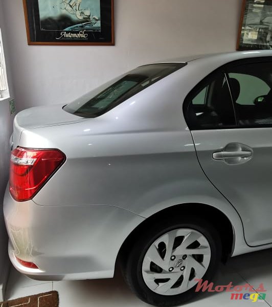 2019 Toyota Axio in Curepipe, Mauritius - 7