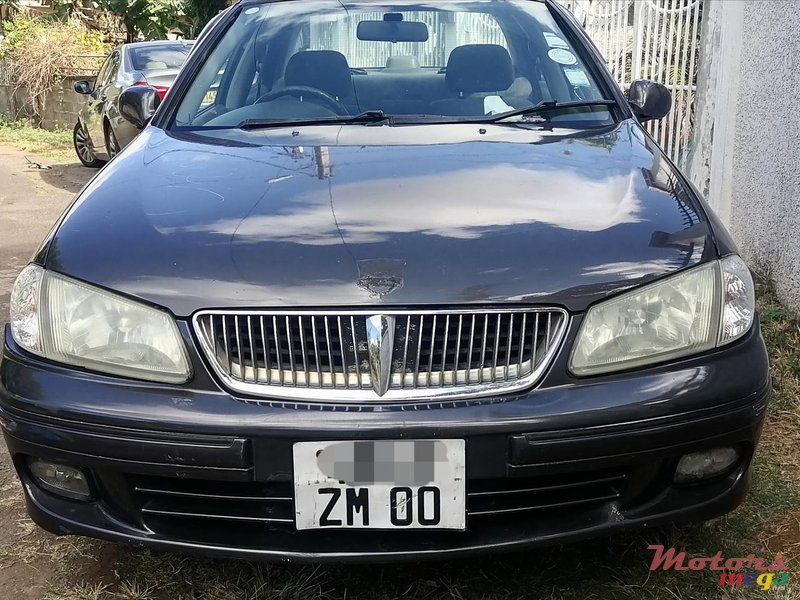 2000 Nissan Sunny in Port Louis, Mauritius