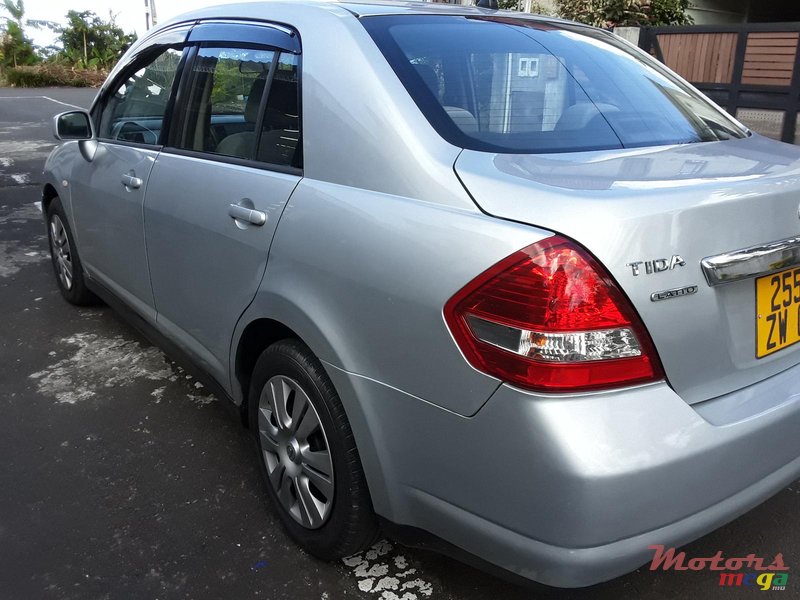 2008 Nissan Tiida in Rose Belle, Mauritius - 5