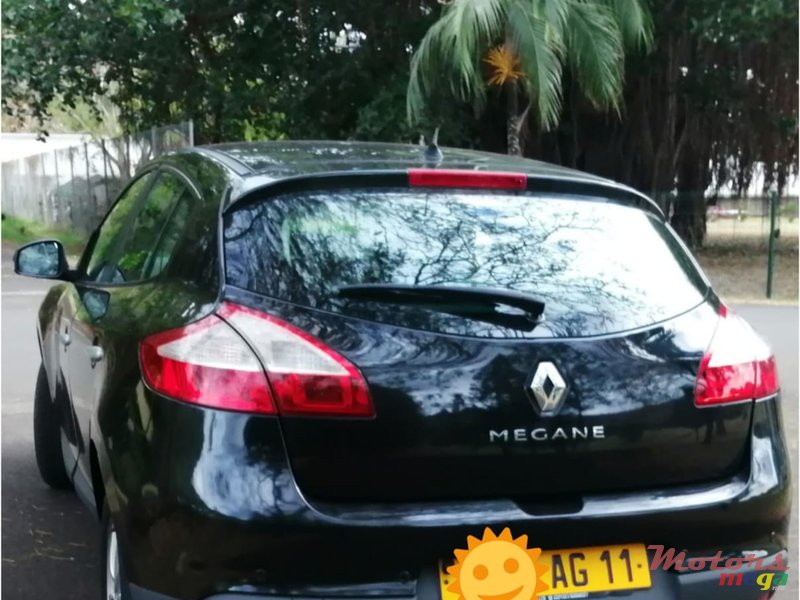 2011 Renault Megane en Vacoas-Phoenix, Maurice - 4