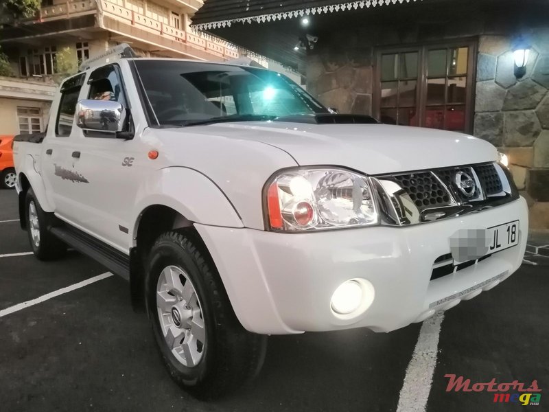 2018 Nissan Pickup in Port Louis, Mauritius - 3