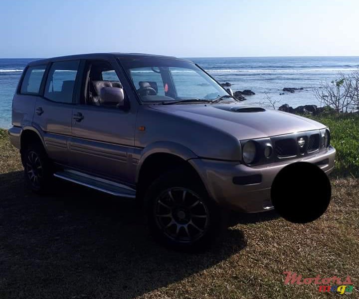 1998 Nissan Terrano in Rose Belle, Mauritius - 5