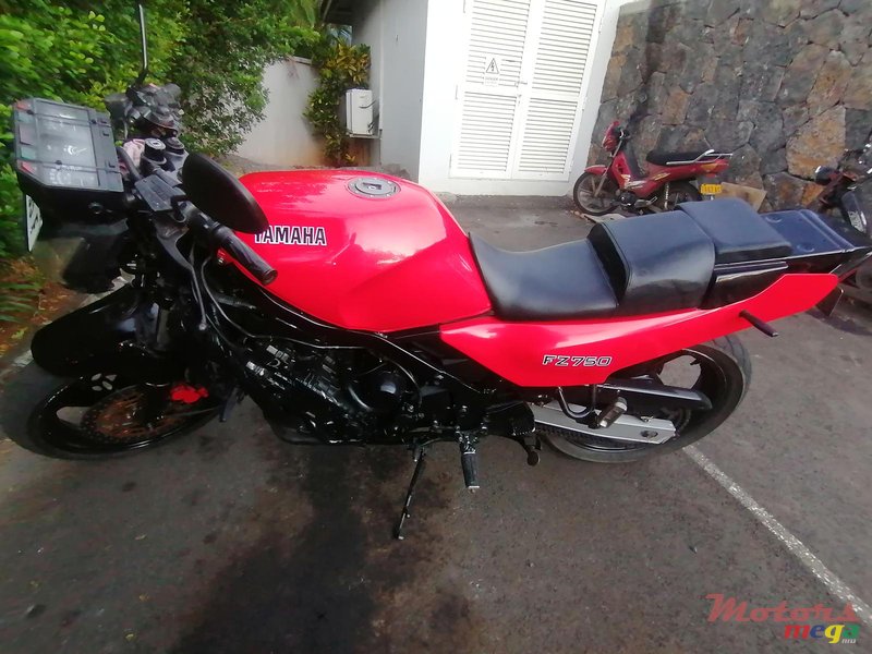 1997 Yamaha Hp boost upto 92 in Flacq - Belle Mare, Mauritius - 5