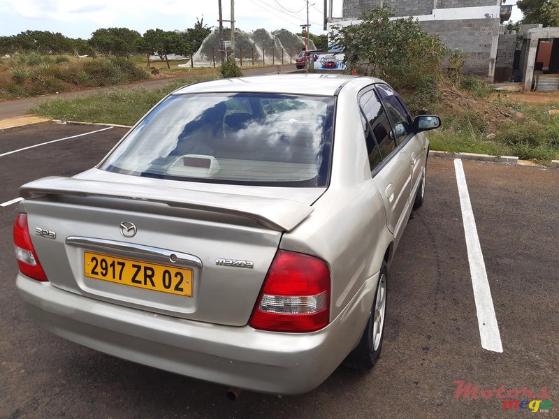 2002 Mazda 323 in Mapou, Mauritius - 2