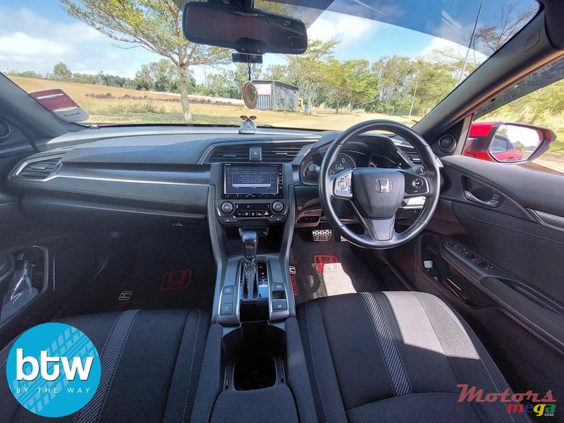 2017 Honda Civic en Moka, Maurice - 7