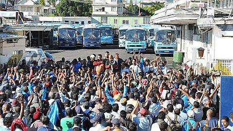 Public Transport Unions Reject Wage Increase of 15% 
