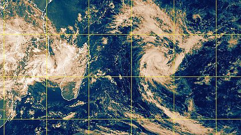 Weather: A Cyclone Warning Class 1 Issued at 13:00 in Rodrigues