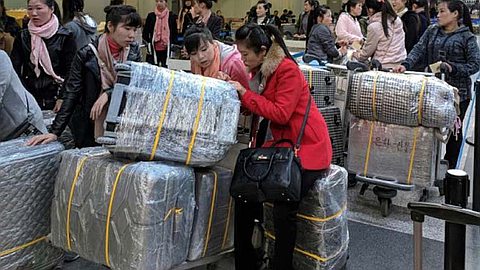 Coronavirus : le Premier ministre annonce une restriction temporaire pour les passagers venant de Chine