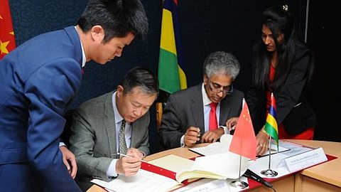 Accord Maurice-Chine: Exemption de Visas pour le Personnel Navigant