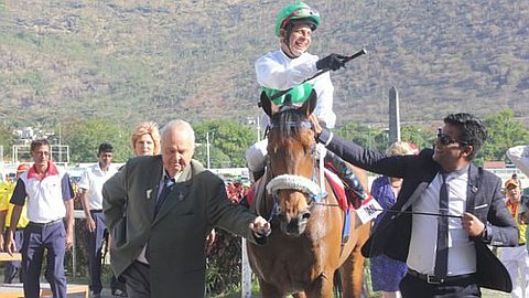 Hippisme: le Maiden, ça Chauffe !