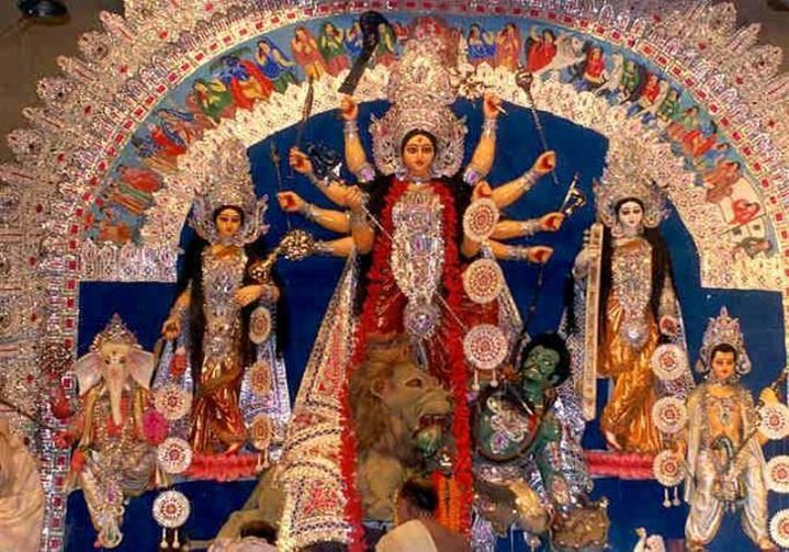Durga Puja starts off across country