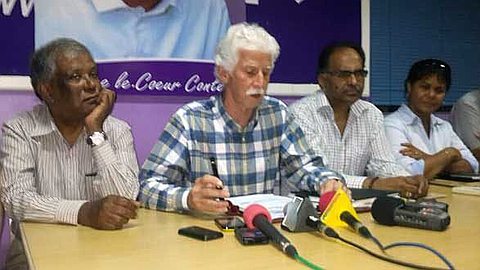 Paul Bérenger : «Nou Pa Pe Kass Remake!»