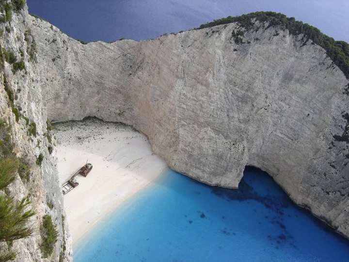Picture of the Day: Shipwreck Beach