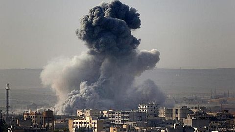 U.S.-Led Air Strikes Intensify as Syria Conflict Destabilizes Turkey