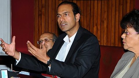 Enseignement Supérieur: Virulente Sortie de Steve Obeegadoo Contre Rajesh Jeetah