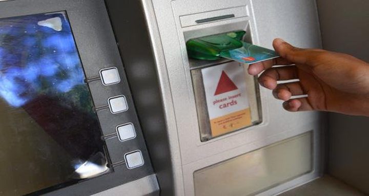 Fraud: He Suspects that ATM Has Been Tampered