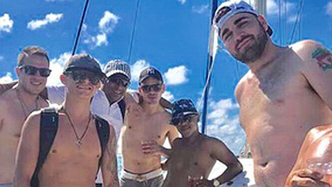 Catamaran party: la suspension de trois mois des jockeys Danielson et Lerena levée